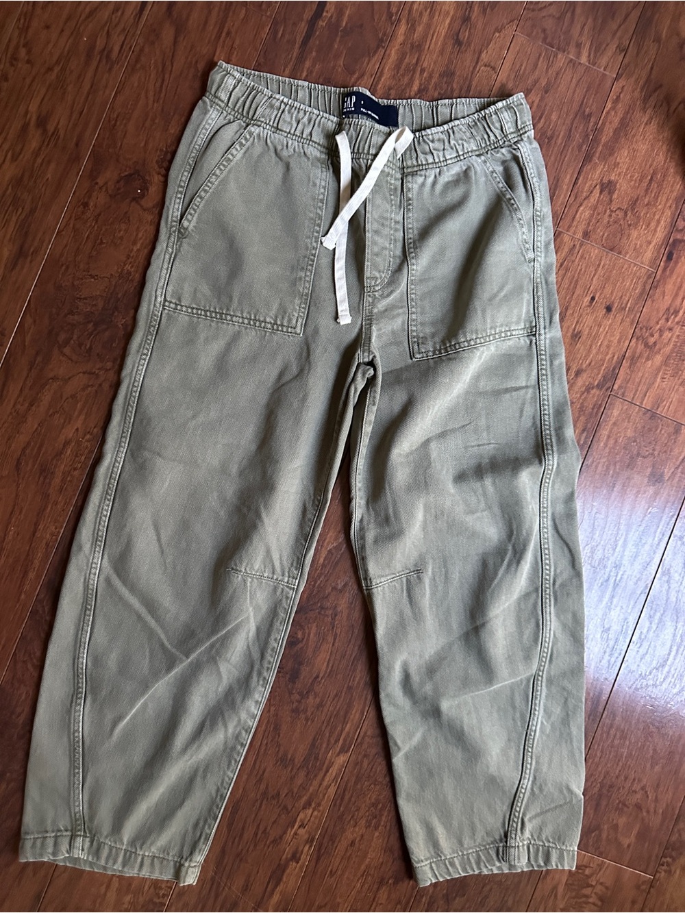 GAP Olive pull on barrel pants small